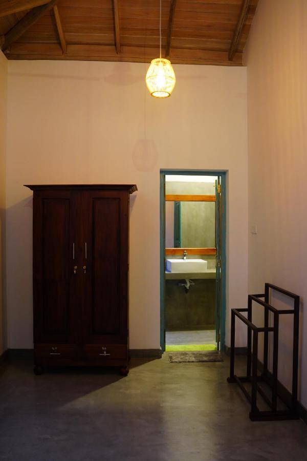 Ronaya Surf Waves Villa Dikwella Ngoại thất bức ảnh