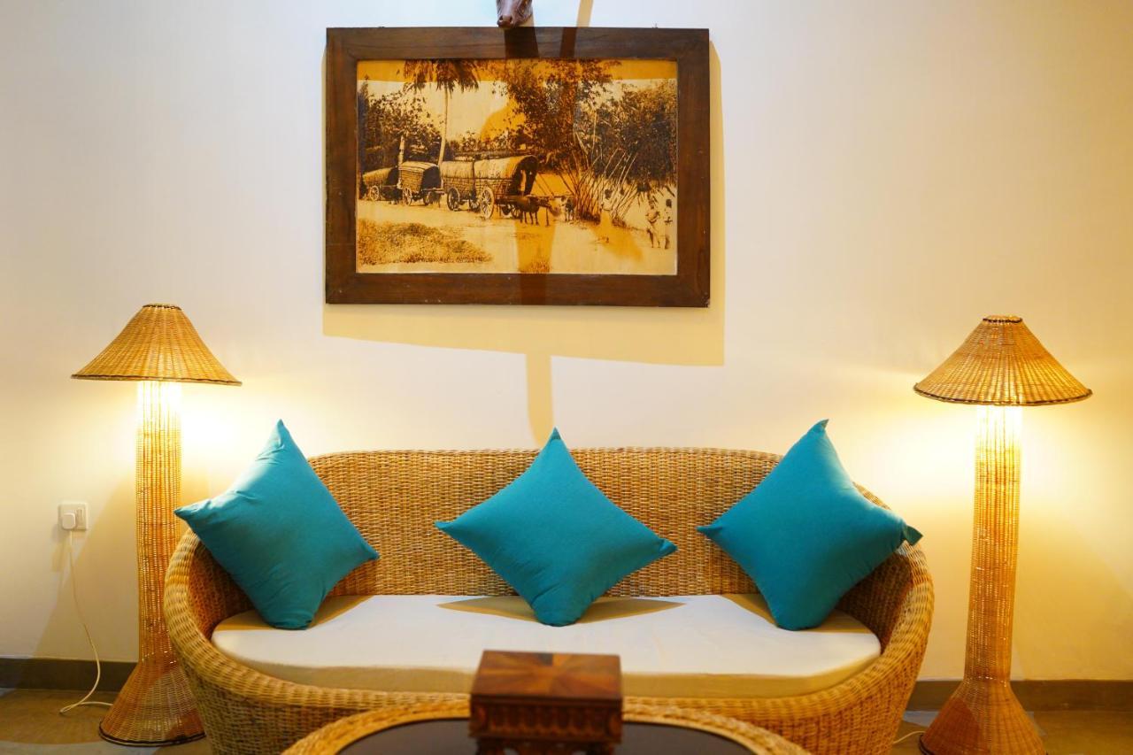 Ronaya Surf Waves Villa Dikwella Ngoại thất bức ảnh