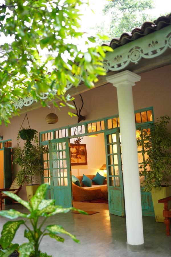 Ronaya Surf Waves Villa Dikwella Ngoại thất bức ảnh